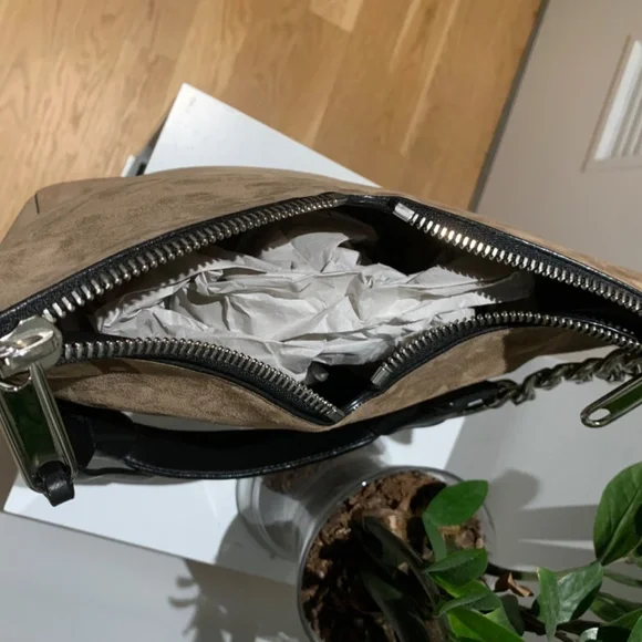 Authentic JIMMY CHOO Raven Suede Hobo Tote Shoulder Bag - Picture 4 of 8